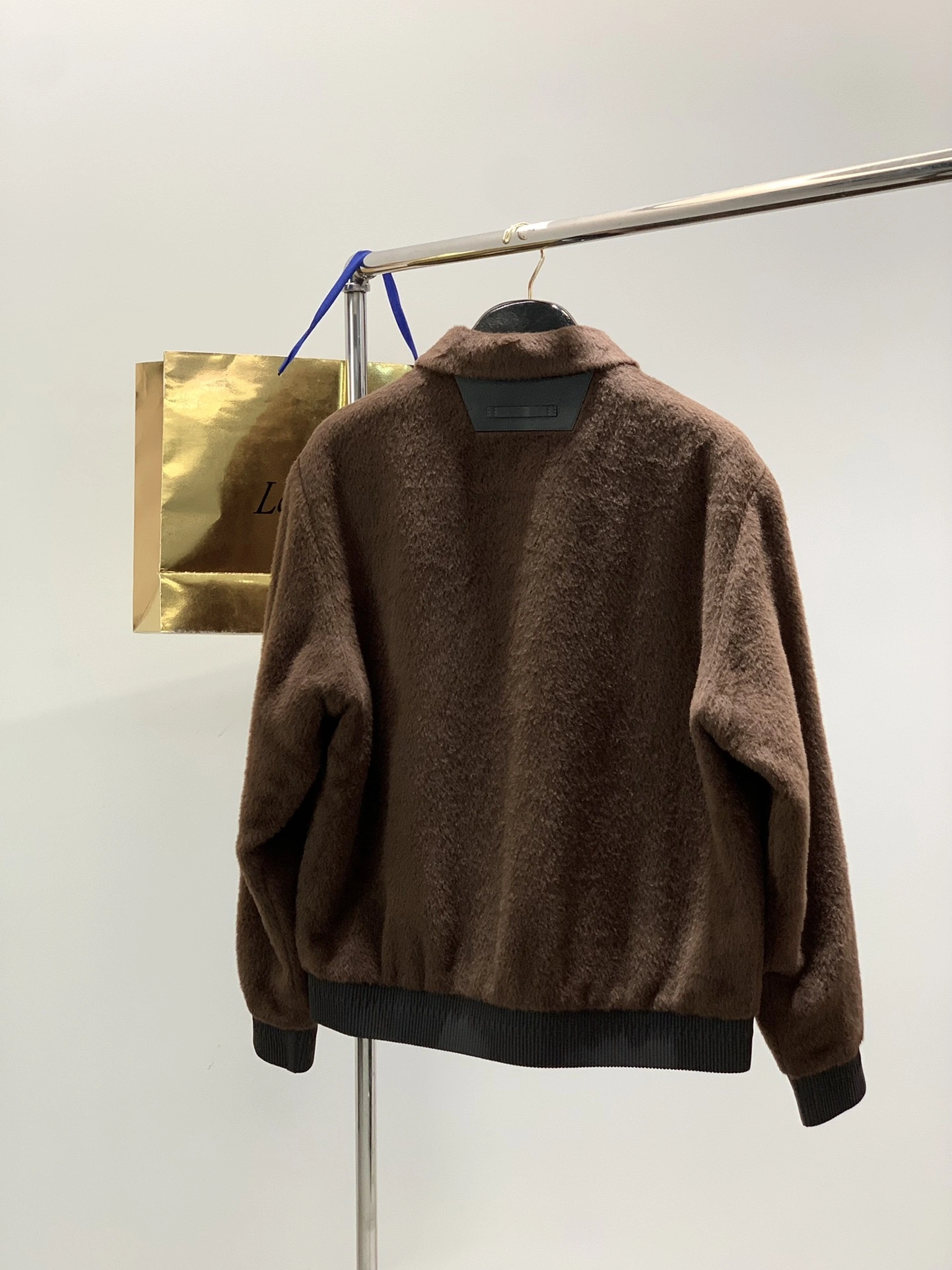 wg.luxury -- 2ru9588o cashmere item: E-F443J1231H